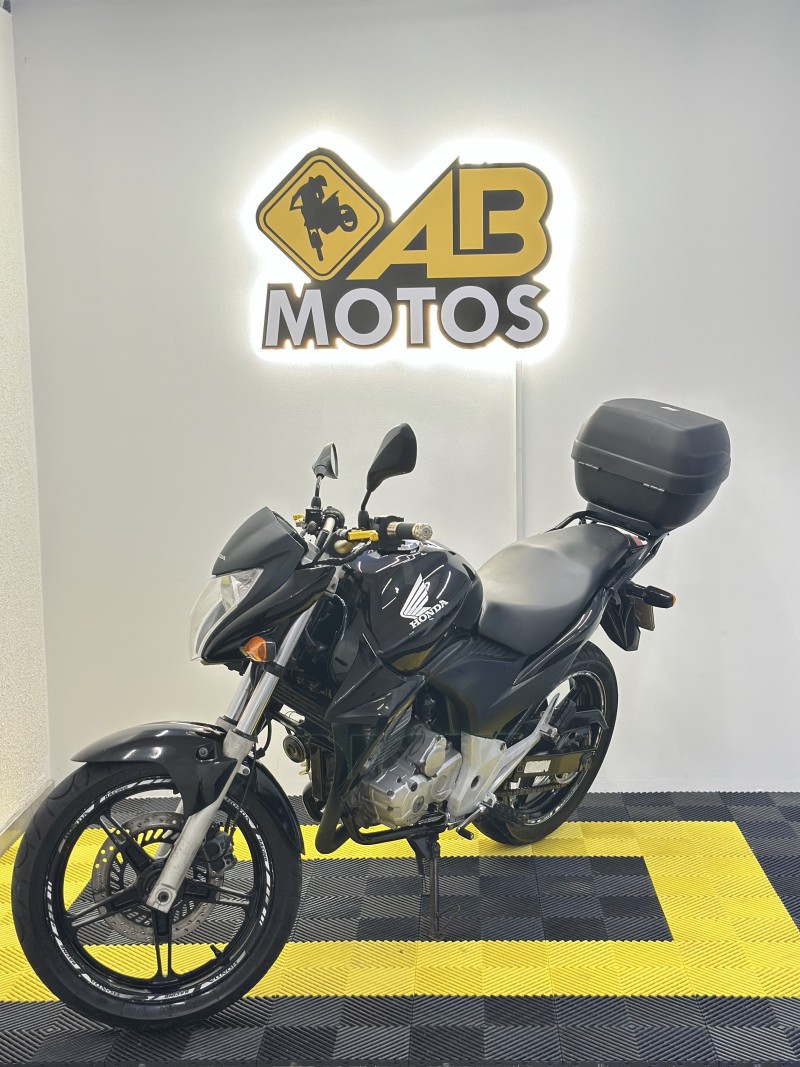 CB 300R  - 2014 - CAXIAS DO SUL