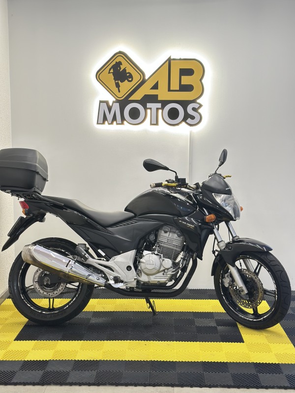 CB 300R  - 2014 - CAXIAS DO SUL