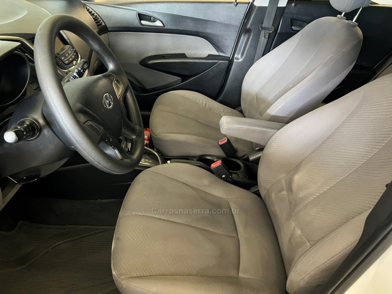 HB20 1.6 PREMIUM 16V FLEX 4P AUTOMÁTICO - 2013 - SAPIRANGA