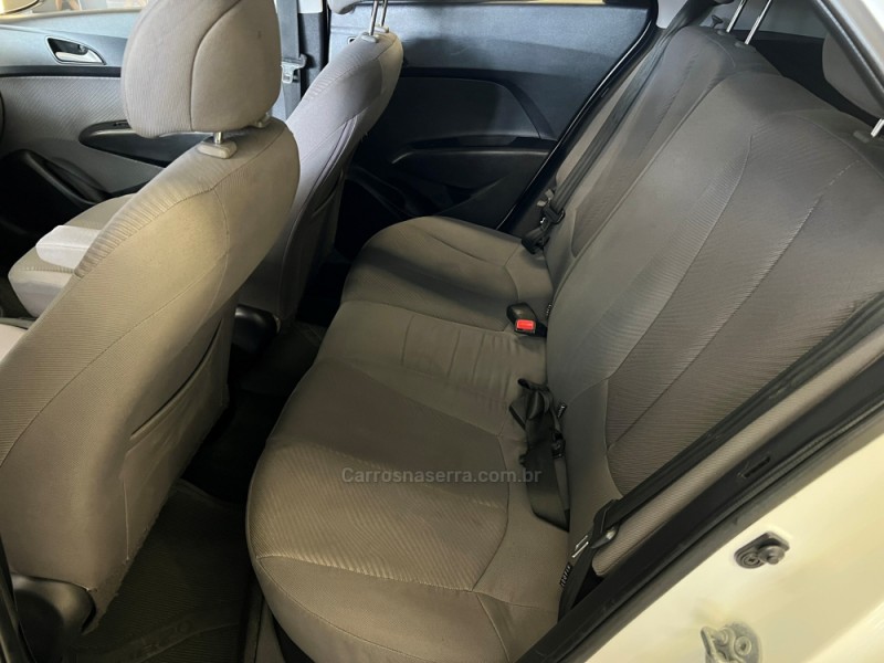 HB20 1.6 PREMIUM 16V FLEX 4P AUTOMÁTICO - 2013 - SAPIRANGA