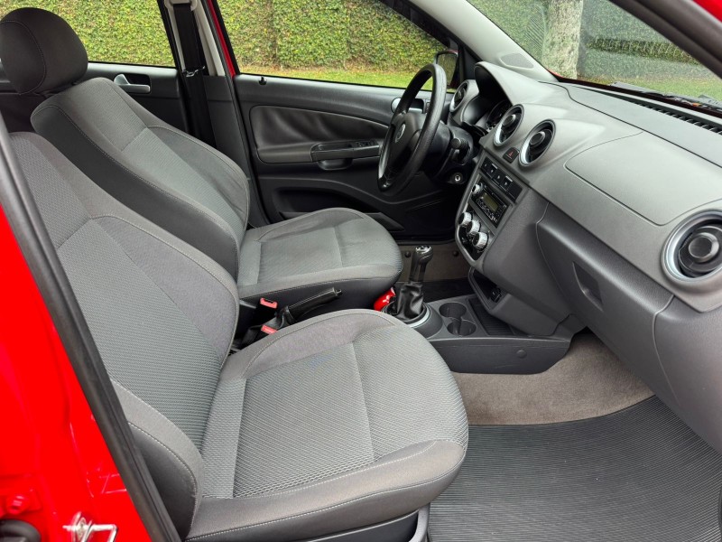 VOYAGE 1.6 MI COMFORTLINE 8V FLEX 4P MANUAL - 2012 - CAXIAS DO SUL