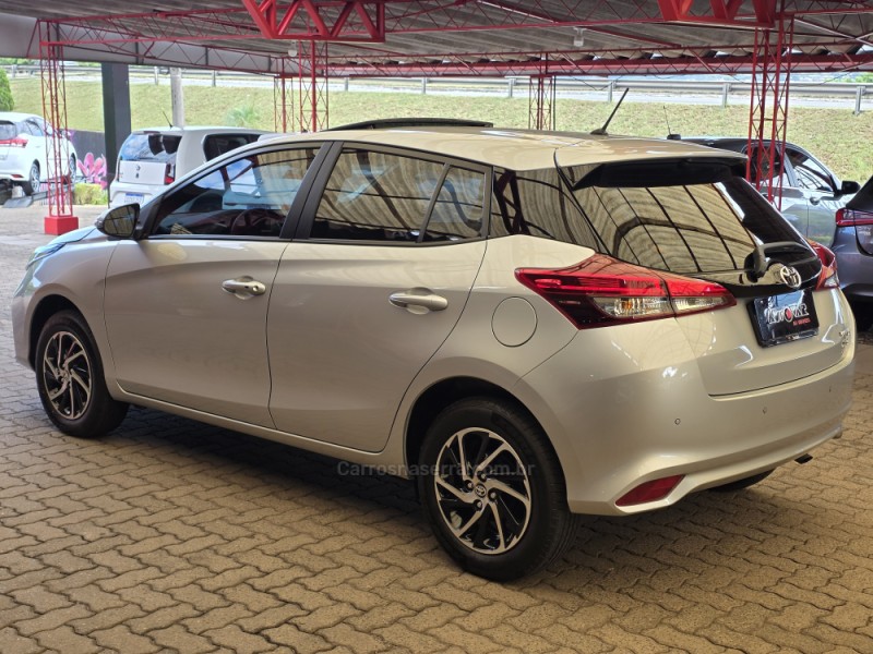 YARIS 1.5 XLS FLEX 4P AUTOMÁTICO - 2024 - SAPIRANGA