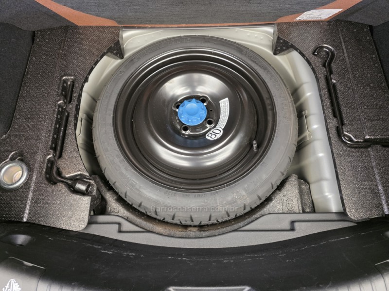 YARIS 1.5 XLS FLEX 4P AUTOMÁTICO - 2024 - SAPIRANGA