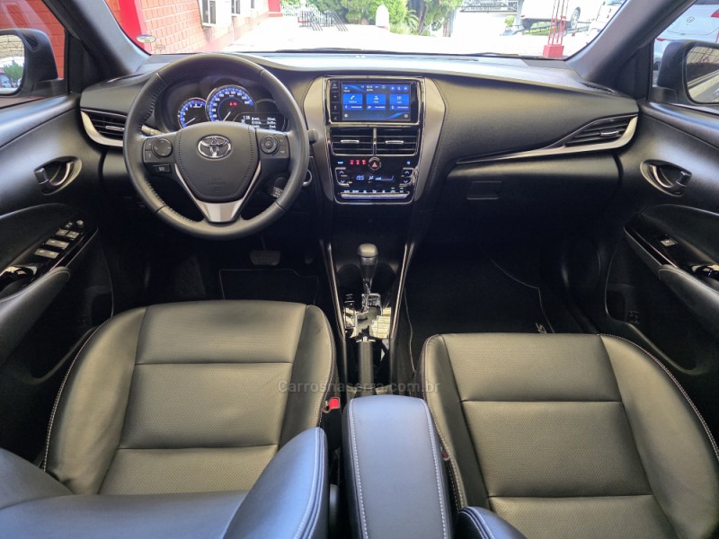 YARIS 1.5 XLS FLEX 4P AUTOMÁTICO - 2024 - SAPIRANGA