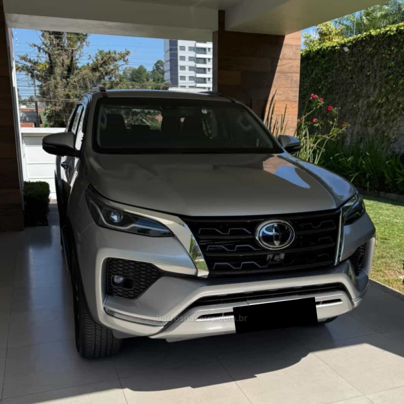 hilux sw4 2.8 srx 4x4 7 lugares 16v turbo intercooler diesel 4p automatico 2022 bento goncalves