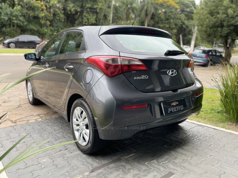 HB20 1.6 COMFORT PLUS 16V FLEX 4P AUTOMÁTICO - 2016 - GUAPORé