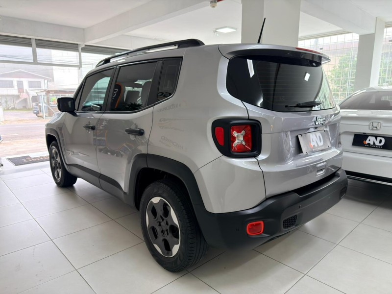 RENEGADE 1.8 16V FLEX 4P AUTOMÁTICO - 2021 - CAXIAS DO SUL