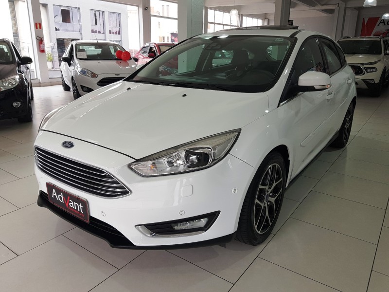 FOCUS 2.0 TITANIUM PLUS HATCH 16V FLEX 4P AUTO