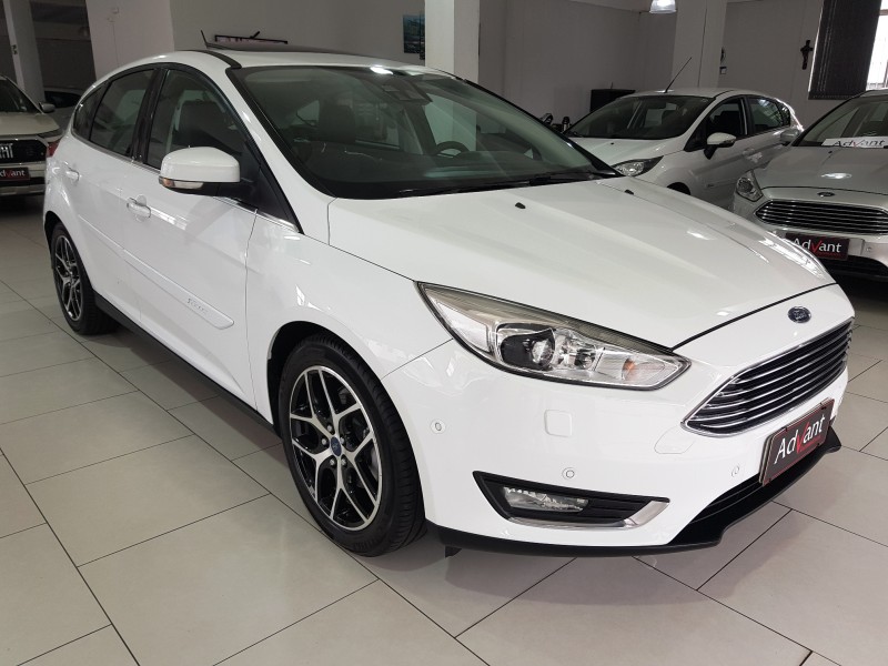 FOCUS 2.0 TITANIUM PLUS HATCH 16V FLEX 4P AUTO - 2016 - CAXIAS DO SUL