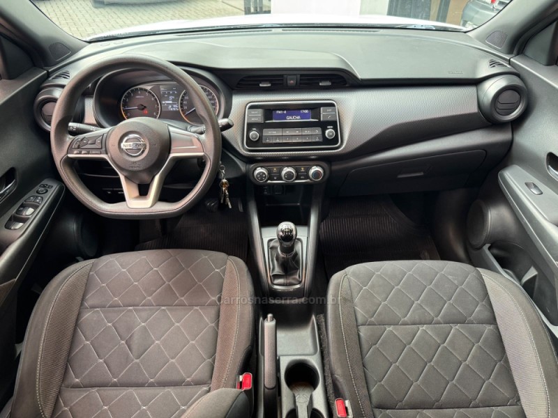 KICKS 1.6 16V FLEX S 4P MANUAL - 2018 - FARROUPILHA