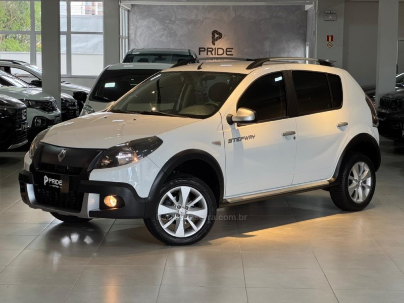 SANDERO 1.6 STEPWAY 16V FLEX 4P MANUAL - 2013 - CAXIAS DO SUL