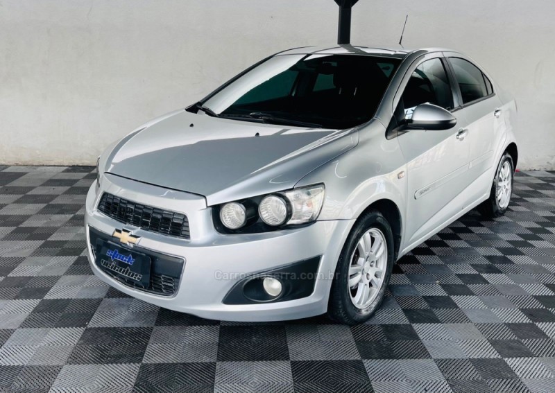 sonic 1.6 lt 16v flex 4p automatico 2013 novo hamburgo
