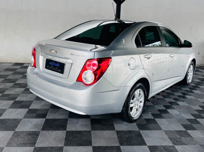 SONIC 1.6 LT 16V FLEX 4P AUTOMÁTICO - 2013 - NOVO HAMBURGO