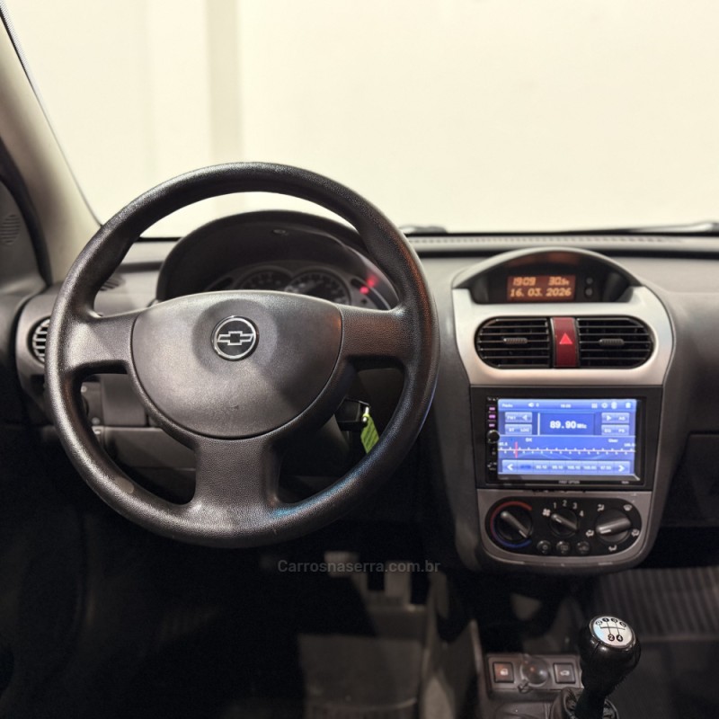 CORSA 1.4 MPFI PREMIUM SEDAN 8V FLEX 4P MANUAL - 2009 - NOVO HAMBURGO