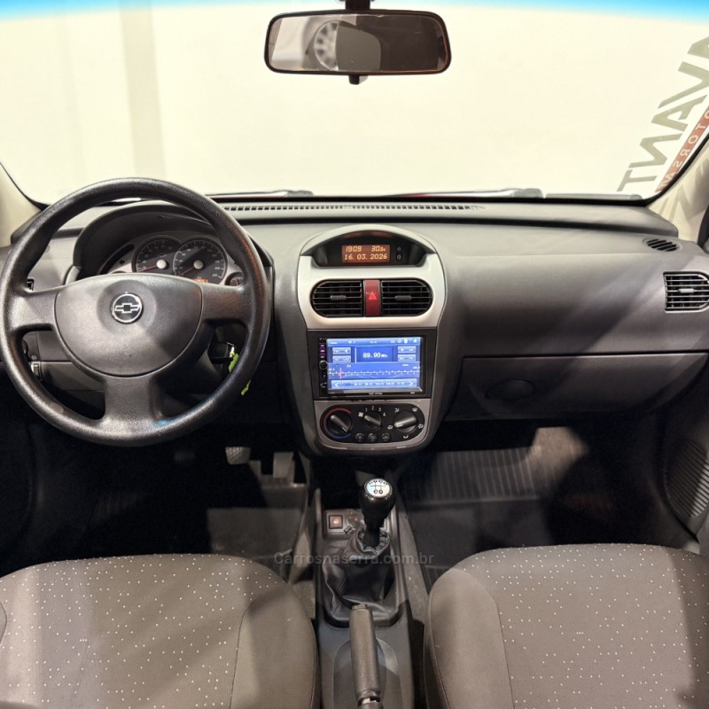 CORSA 1.4 MPFI PREMIUM SEDAN 8V FLEX 4P MANUAL - 2009 - NOVO HAMBURGO