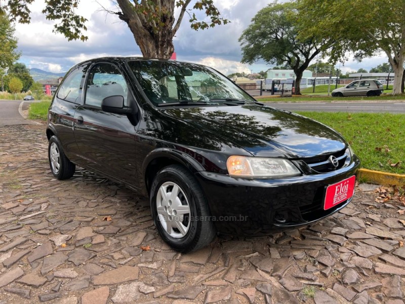 CELTA 1.0 MPFI 8V GASOLINA 2P MANUAL - 2004 - DOIS IRMãOS