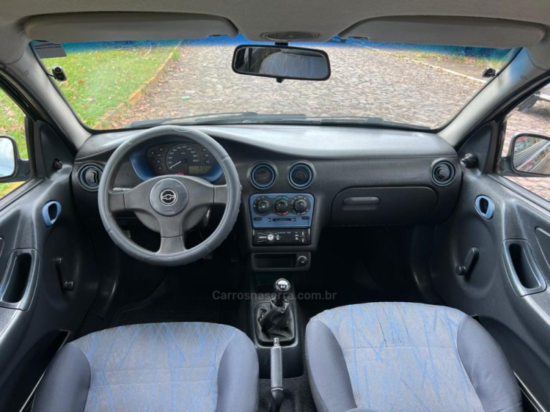 CELTA 1.0 MPFI 8V GASOLINA 2P MANUAL - 2004 - DOIS IRMãOS