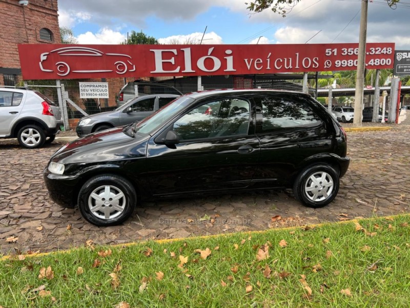 CELTA 1.0 MPFI 8V GASOLINA 2P MANUAL - 2004 - DOIS IRMãOS