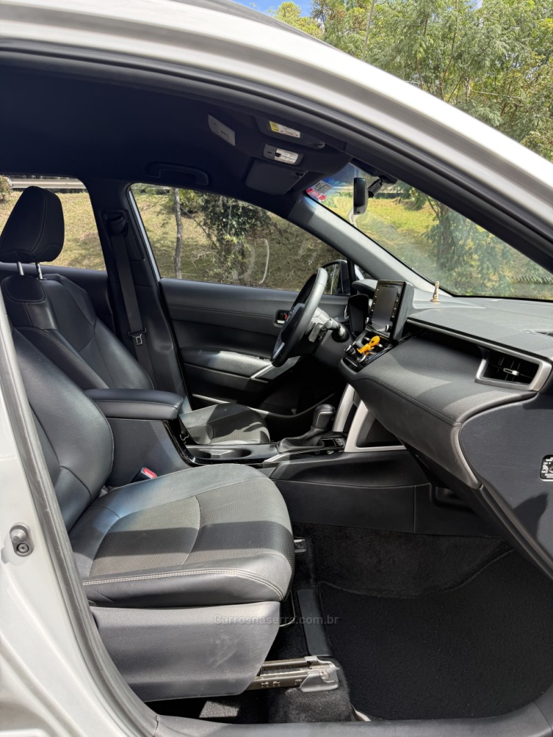 COROLLA 2.0 CROSS XRE 16V FLEX 4P AUTOMÁTICO - 2022 - NOVA ARAçá