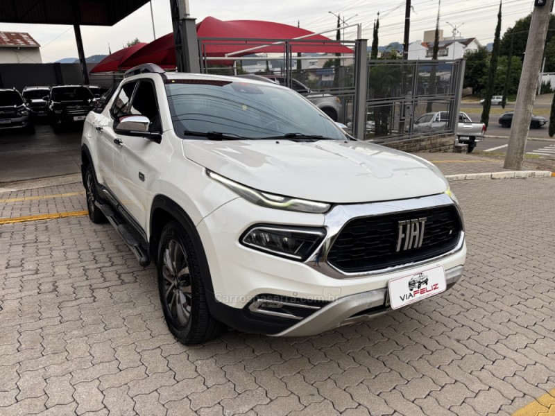 TORO 2.0 16V TURBO DIESEL RANCH AT 4X4 AUTOMÁTICO - 2023 - FELIZ