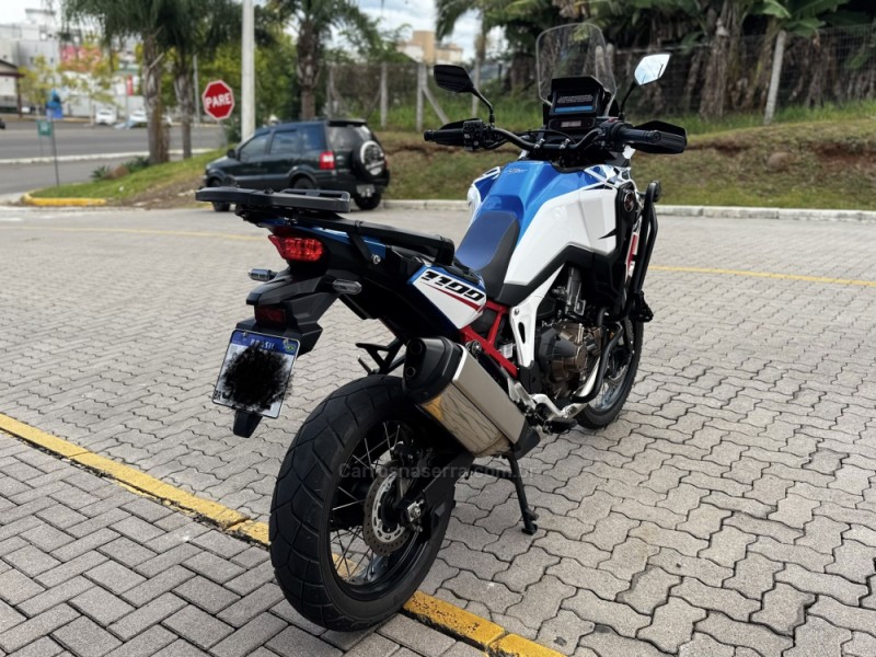 CRF 1000L AFRICA TWIN  - 2024 - FELIZ