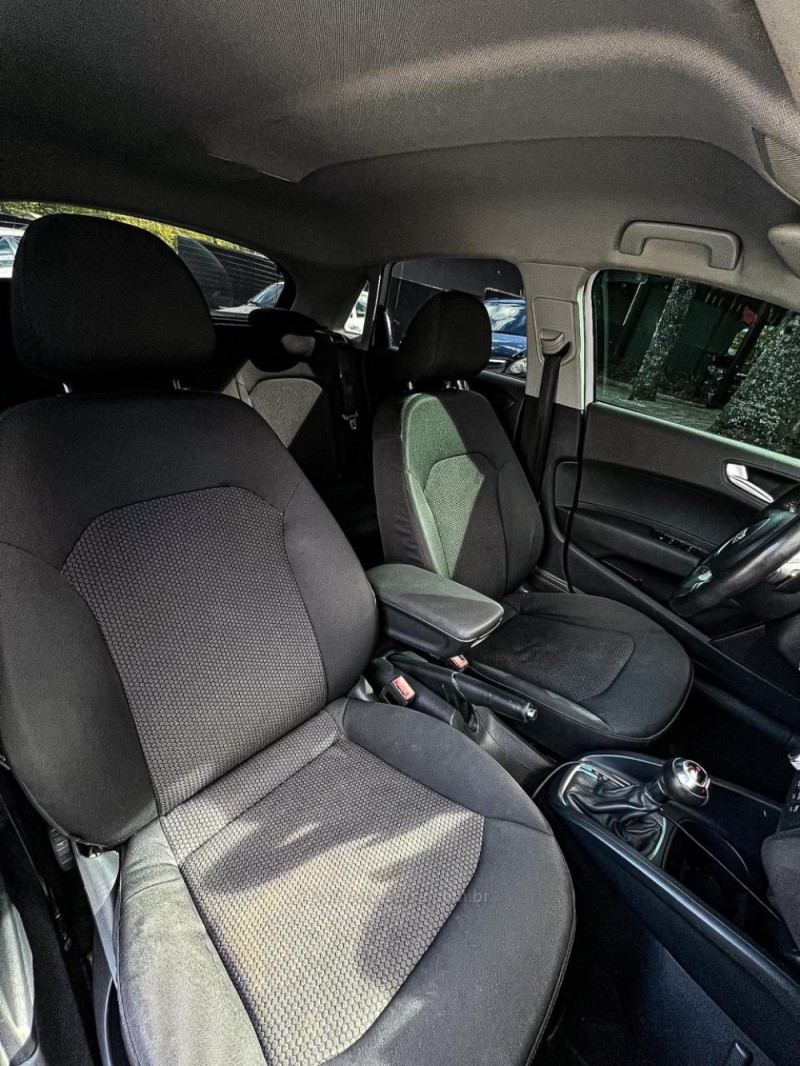 A1 1.4 TFSI ATTRACTION 16V 122CV GASOLINA 4P AUTOMÁTICO - 2013 - CANELA