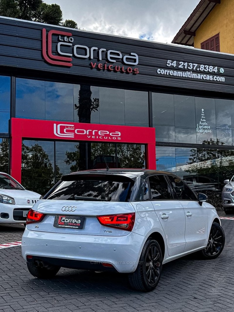 A1 1.4 TFSI ATTRACTION 16V 122CV GASOLINA 4P AUTOMÁTICO - 2013 - CANELA