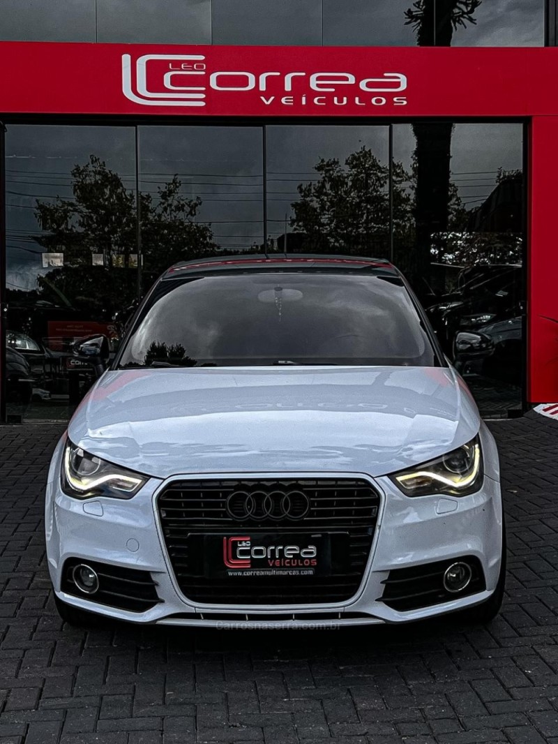A1 1.4 TFSI ATTRACTION 16V 122CV GASOLINA 4P AUTOMÁTICO - 2013 - CANELA