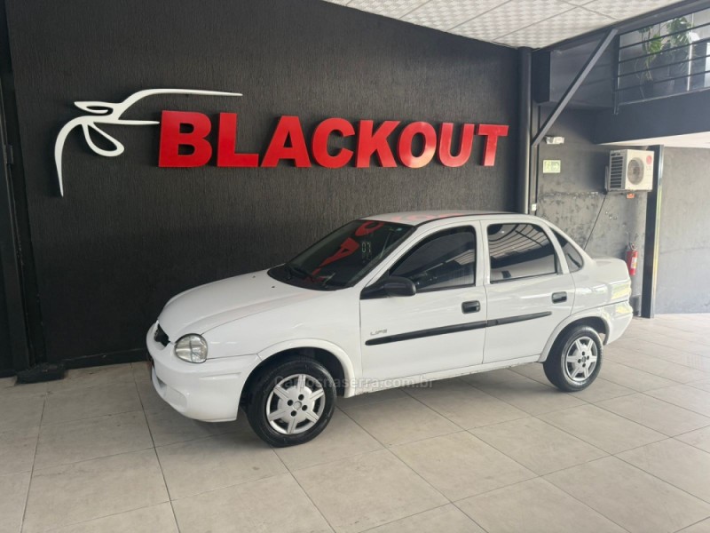 CLASSIC 1.0 MPFI 8V GASOLINA 4P MANUAL - 2007 - CAMPO BOM