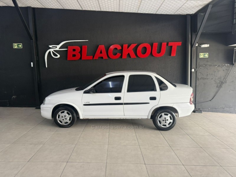 CLASSIC 1.0 MPFI 8V GASOLINA 4P MANUAL - 2007 - CAMPO BOM