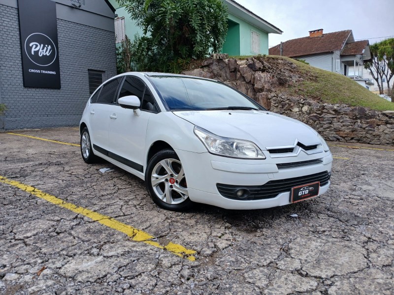 C4 2.0 EXCLUSIVE 16V FLEX 4P AUTOMÁTICO - 2014 - FARROUPILHA