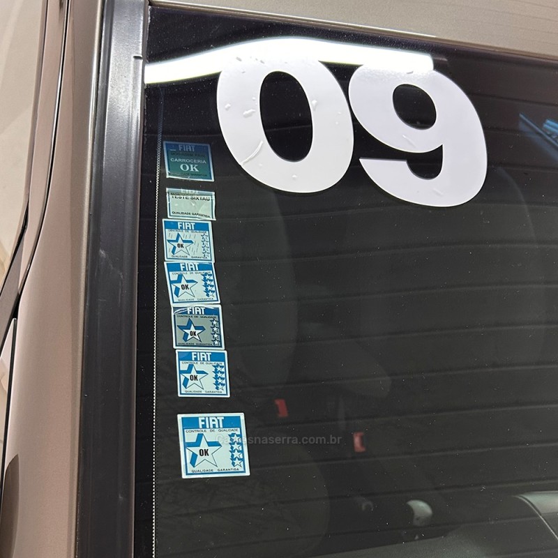 IDEA 1.8 MPI ADVENTURE 8V FLEX 4P MANUAL - 2009 - VACARIA