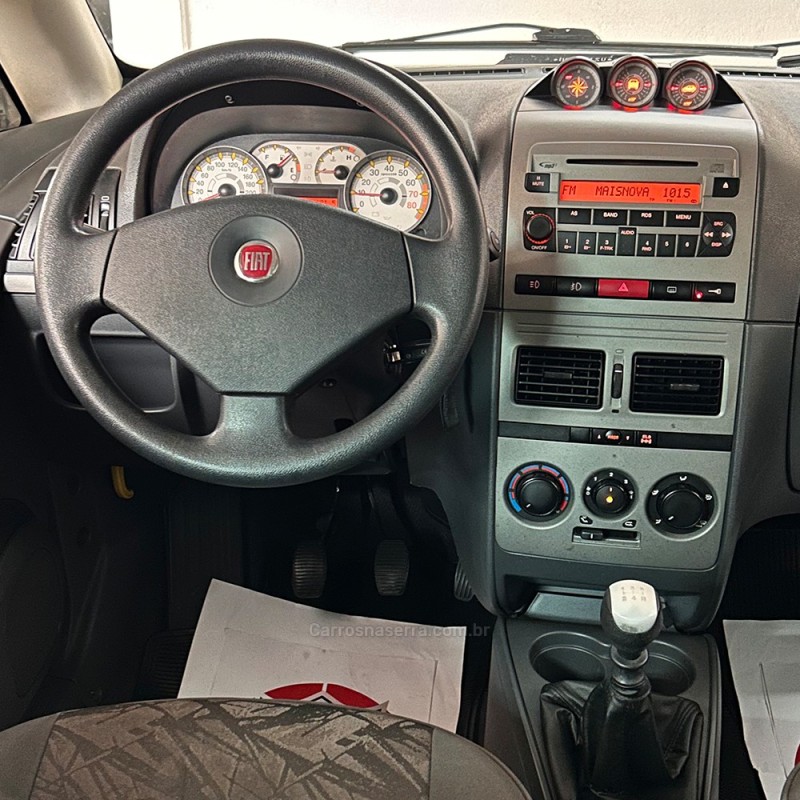 IDEA 1.8 MPI ADVENTURE 8V FLEX 4P MANUAL - 2009 - VACARIA