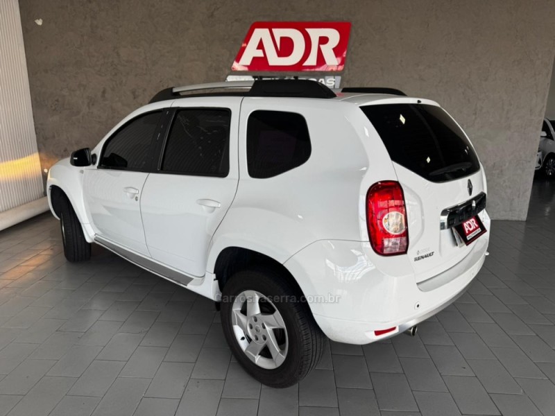 DUSTER 2.0 DYNAMIQUE 4X2 16V FLEX 4P MANUAL - 2014 - CAXIAS DO SUL