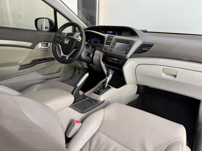 CIVIC 1.8 EXS 16V GASOLINA 4P AUTOMÁTICO - 2013 - ESTâNCIA VELHA