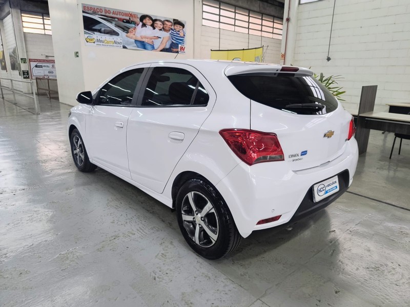 ONIX 1.4 MPFI LTZ 8V FLEX 4P AUTOMÁTICO - 2018 - CAXIAS DO SUL