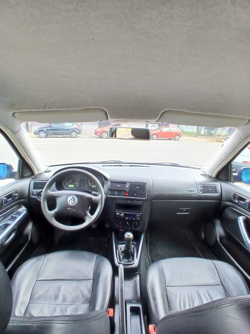 GOLF 1.6 8V GASOLINA 4P MANUAL - 2000 - FARROUPILHA