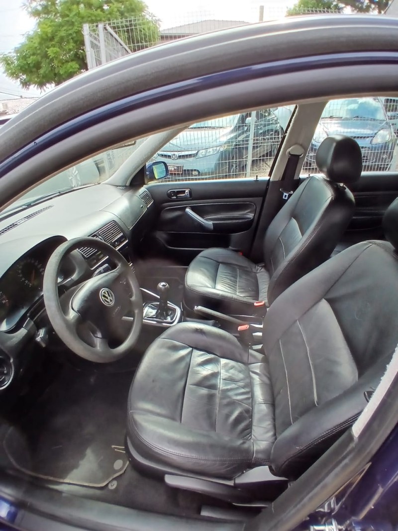 GOLF 1.6 8V GASOLINA 4P MANUAL - 2000 - FARROUPILHA