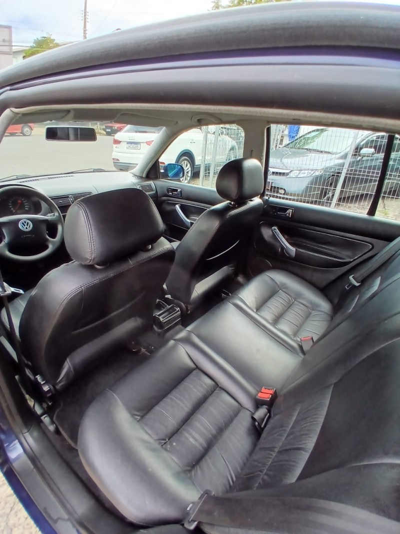 GOLF 1.6 8V GASOLINA 4P MANUAL - 2000 - FARROUPILHA