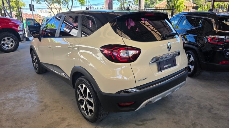 CAPTUR 1.6 16V FLEX INTENSE AUTOMÁTICO - 2019 - CAXIAS DO SUL