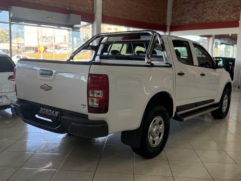 S10 2.4 LS 4X2 CD 8V FLEX 4P MANUAL - 2013 - FARROUPILHA