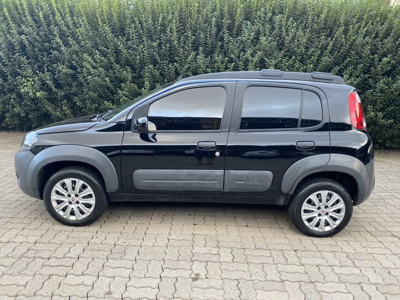 UNO 1.0 EVO WAY 8V FLEX 4P MANUAL - 2011 - CAXIAS DO SUL