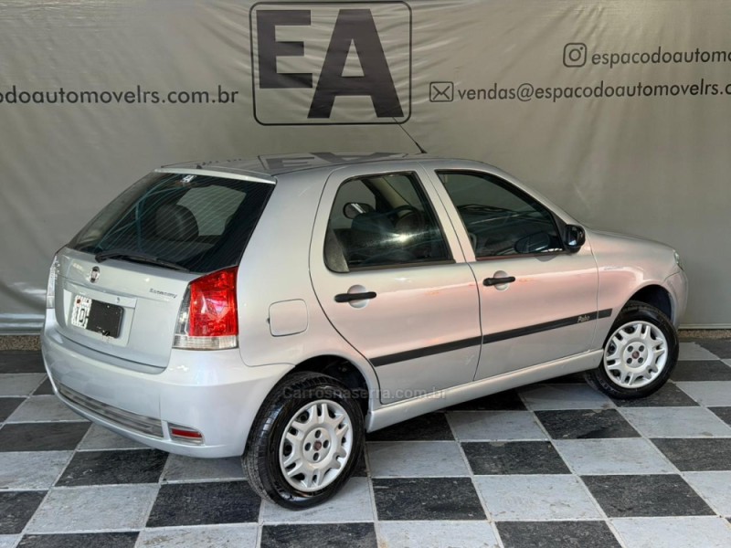 PALIO 1.0 MPI FIRE CELEBRATION 8V FLEX 4P MANUAL - 2010 - NOVA PRATA