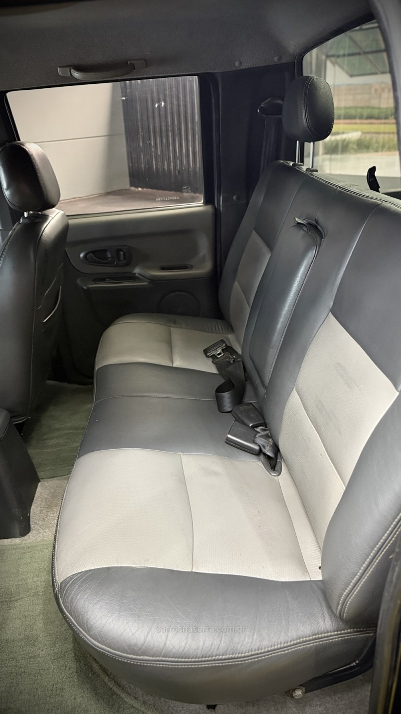 L200 2.5 SPORT HPE 4X4 CD 8V TURBO INTERCOOLER DIESEL 4P AUTOMÁTICO - 2005 - LAJEADO