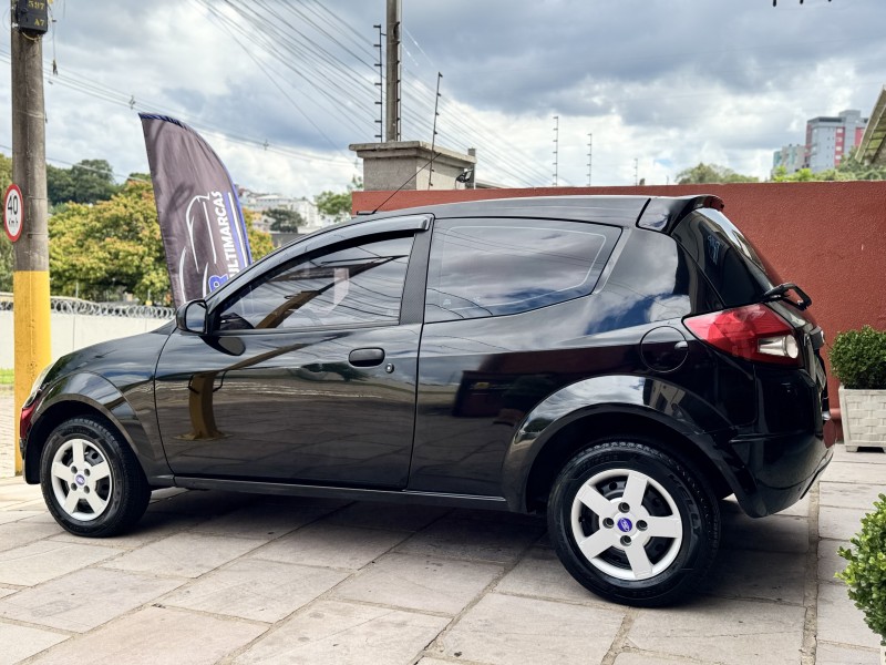 KA 1.0 I 8V GASOLINA 2P MANUAL - 2011 - CAXIAS DO SUL