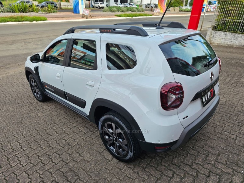 DUSTER 1.3 TCE ICONIC PLUS FLEX 4P AUTOMÁTICA - 2025 - NOVO HAMBURGO