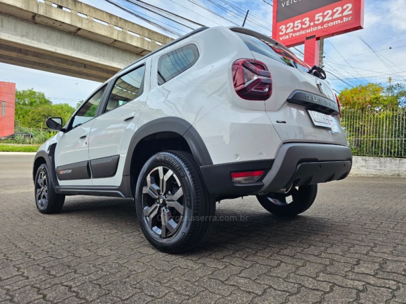 DUSTER 1.3 TCE ICONIC PLUS FLEX 4P AUTOMÁTICA - 2025 - NOVO HAMBURGO