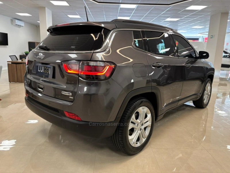 COMPASS 1.3 LONGITUDE T270 16V TURBO 4X2 FLEX 4P AUTOMÁTICO - 2022 - CARLOS BARBOSA
