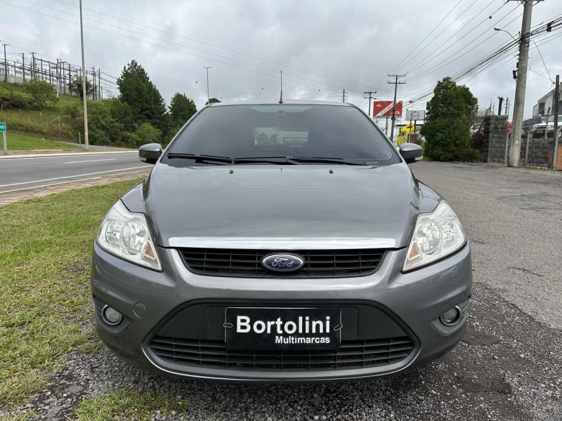 FOCUS 1.6 GLX 8V FLEX 4P MANUAL - 2012 - FARROUPILHA