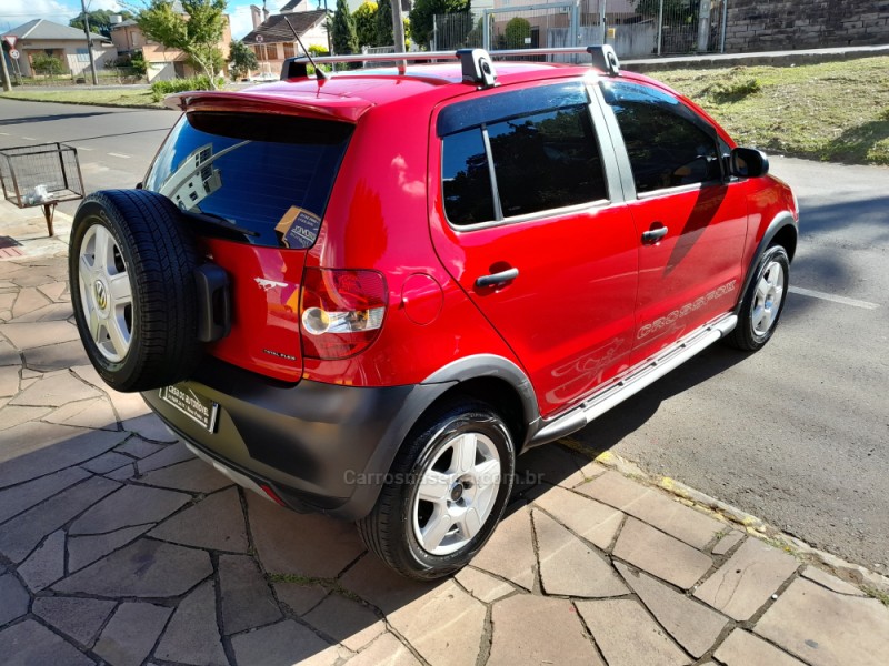 CROSSFOX 1.6 MI FLEX 8V 4P MANUAL - 2009 - NOVA PRATA